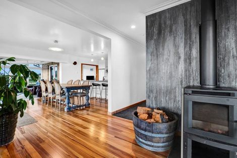 Photo of property in 255 Kaihihi Road, Okato, New Plymouth, 4381