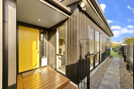 Photo of property in 188 Travis Road, New Brighton, Christchurch, 8083