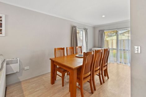 Photo of property in 76 Kaimoana Street, Weymouth, Auckland, 2103