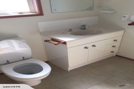 Photo of property in 9 Pelican Lane, Unsworth Heights, Auckland, 0632