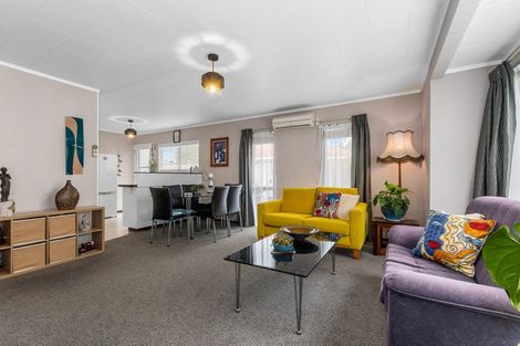 Photo of property in 6 Cairnfield Road, Kensington, Whangarei, 0112
