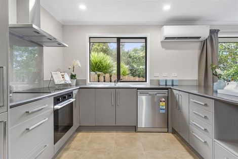 Photo of property in 19a Ranui Avenue, Ranui, Auckland, 0612