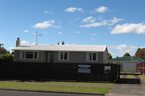 Photo of property in 74 Morvern Crescent, Tokoroa, 3420