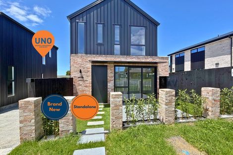 Photo of property in 1/139 Tirimoana Road, Te Atatu South, Auckland, 0602