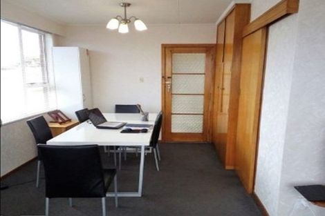 Photo of property in 1/378 Devon Street East, Strandon, New Plymouth, 4312