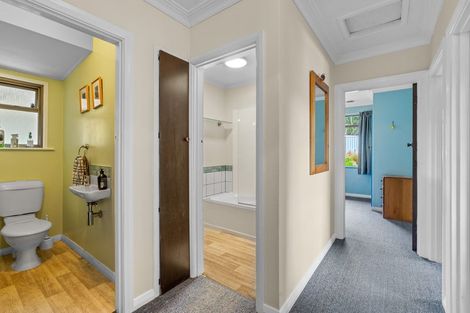 Photo of property in 84 Hocken Street, Kenmure, Dunedin, 9011