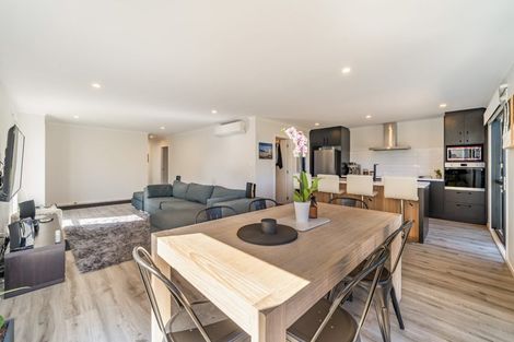 Photo of property in 1 Taraiti Crescent, Kenepuru, Porirua, 5022