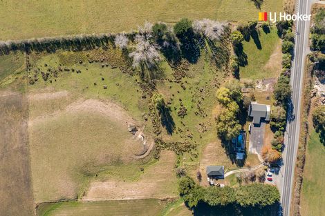 Photo of property in 443-445 Palmerston-waikouaiti Road, Flag Swamp, Waikouaiti, 9472