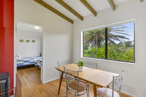 Photo of property in 5 Norna Grove, Waikawa Beach, Manakau, 5573