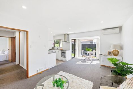 Photo of property in 5/4 Broadbent Street, Riccarton, Christchurch, 8041