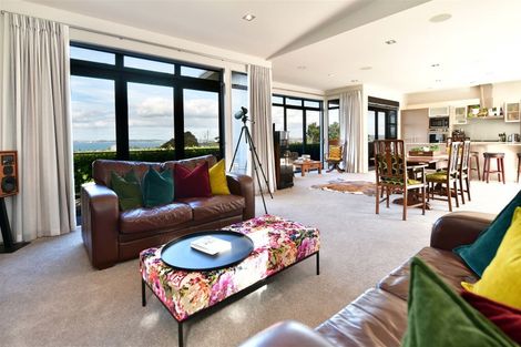 Photo of property in 15 Maire Road, Orewa, 0931