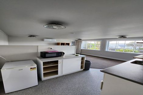 Photo of property in 1/62 Roseneath Terrace, Roseneath, Wellington, 6011