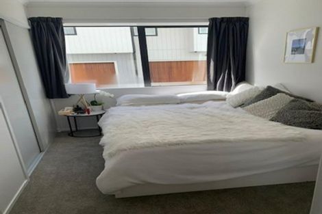 Photo of property in 66 Rangihina Road, Hobsonville, Auckland, 0616