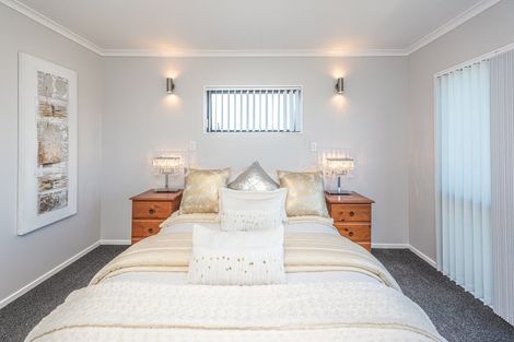 Photo of property in 13 Kamahi Street, Castlecliff, Whanganui, 4501