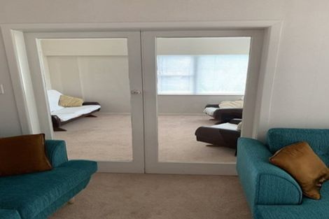Photo of property in 86 Grande Vue Road, Hillpark, Auckland, 2102