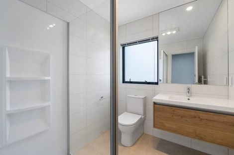 Photo of property in 140 Pepene Avenue, Takanini, Auckland, 2112