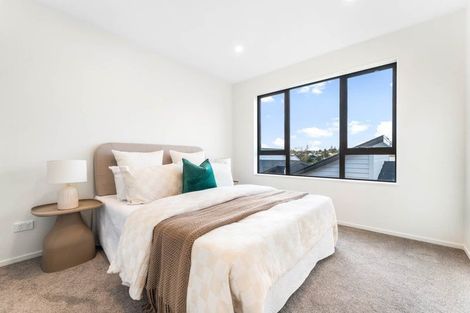 Photo of property in 1/45 Smythe Road, Henderson, Auckland, 0612