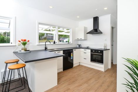 Photo of property in 5a Hillcrest Road, Hillcrest, Hamilton, 3216