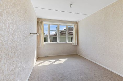 Photo of property in 52 Mungavin Avenue, Ranui, Porirua, 5024