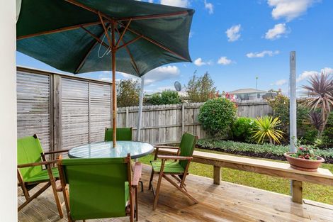 Photo of property in 12 Weka Street, Mangawhai, 0505
