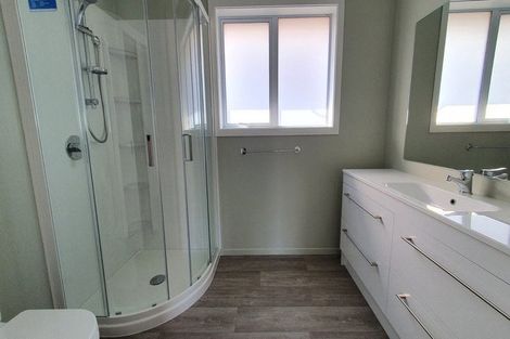 Photo of property in 1/44 Pinehurst Crescent, Russley, Christchurch, 8042