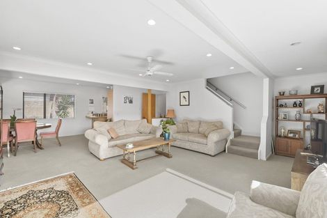 Photo of property in 94a /2 Coronation Road, Hillcrest, Auckland, 0627