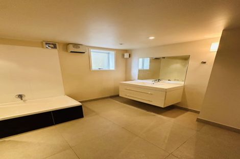 Photo of property in 92 Castor Bay Road, Castor Bay, Auckland, 0620