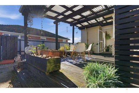 Photo of property in 59 Studholme Street, Temuka, 7920