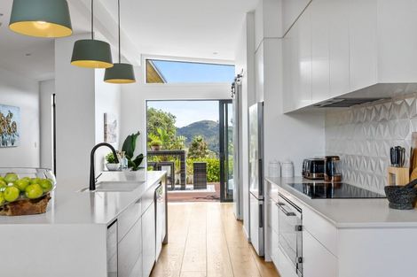 Photo of property in 10 Hillcrest Road, Hatfields Beach, Orewa, 0931
