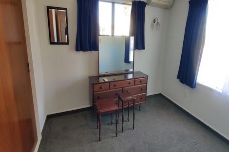 Photo of property in 2/701 Roberts Street, Hastings, 4122