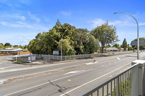 Photo of property in 215u1 Massey Street, Frankton, Hamilton, 3204