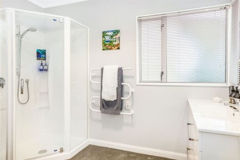 Photo of property in 63 Joseph Banks Drive, Whitby, Porirua, 5024