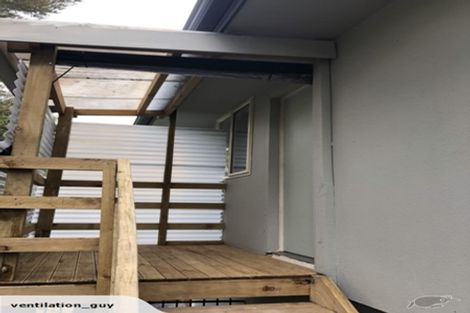 Photo of property in 33 Hewlett Road, Massey, Auckland, 0614