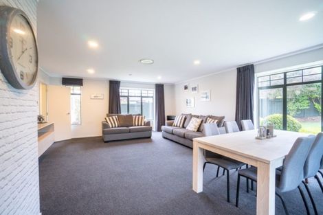 Photo of property in 15 Madison Avenue, Milson, Palmerston North, 4414