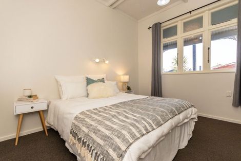 Photo of property in 60 Albert Street, Palmerston North, 4414