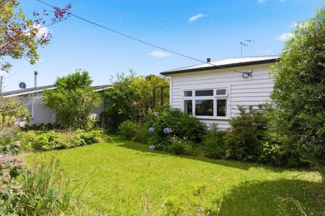 Photo of property in 75 Liverpool Street, Levin, 5510