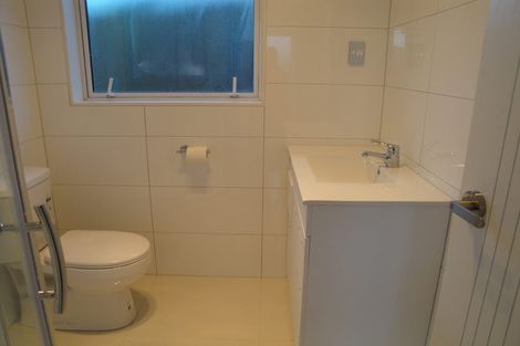 Photo of property in 29 Trinidad Road, Sunnynook, Auckland, 0620