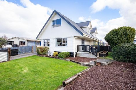 Photo of property in 6 Camden Place, Pukete, Hamilton, 3200