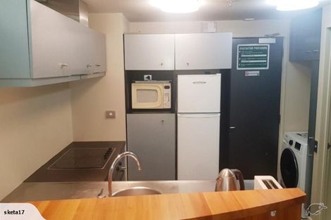 Photo of property in St Pauls Apartments, 72/43u Mulgrave Street, Thorndon, Wellington, 6011