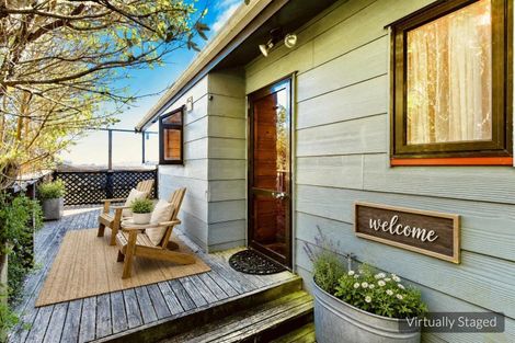 Photo of property in 31b Fitzpatrick Street, Newlands, Wellington, 6037