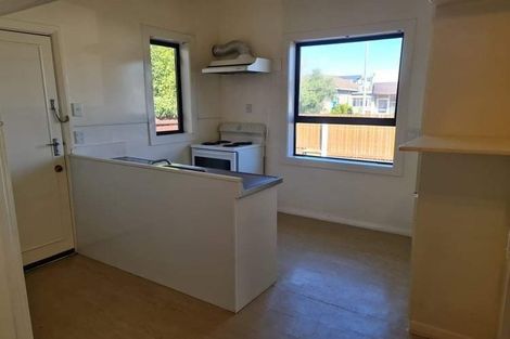 Photo of property in 2/978 Colombo Street, St Albans, Christchurch, 8014