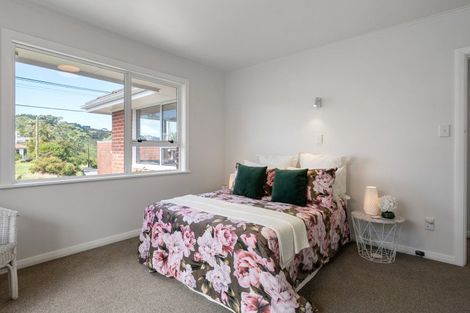 Photo of property in 48 Tarawera Road, Johnsonville, Wellington, 6037