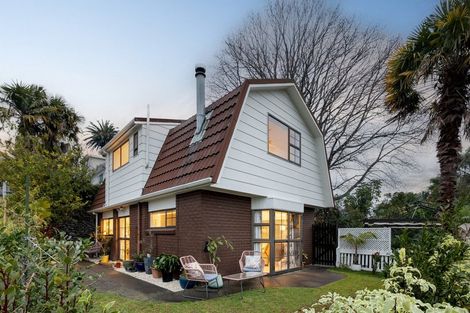 Photo of property in 118a Sutherland Road, Brookfield, Tauranga, 3110