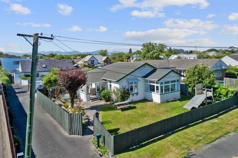 Photo of property in 9 Lothian Street, Ilam, Christchurch, 8041