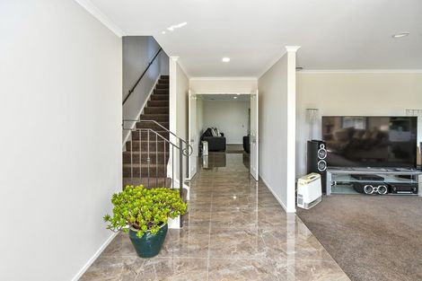 Photo of property in 4 Glasson Avenue, Flat Bush, Auckland, 2016