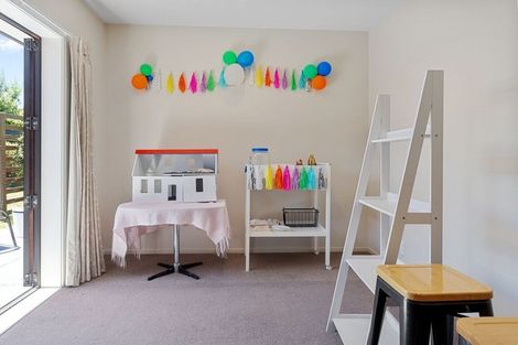 Photo of property in 4 Kotare Avenue, Rangiora, 7400