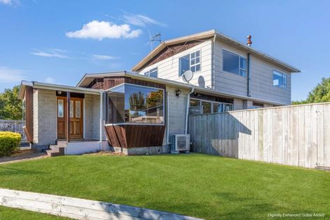 Photo of property in 6 Higgin Place, Feilding, 4702