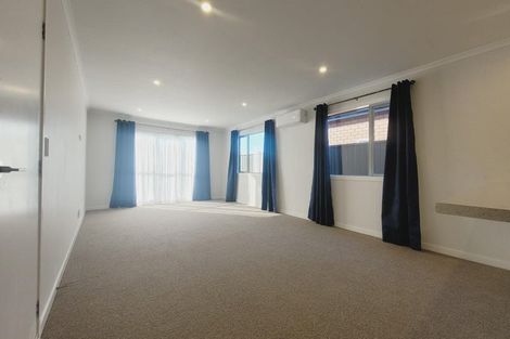 Photo of property in 26 Karearea Avenue, Kenepuru, Porirua, 5022