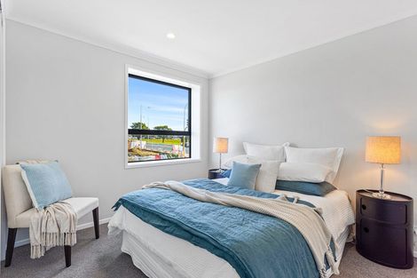 Photo of property in 2/2 Te Rito Road, Hobsonville, Auckland, 0616