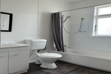 Photo of property in 12 Ellesmere Avenue, Miramar, Wellington, 6022